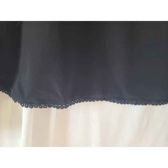 Pomander Place Tuckernuck Black Palmer Lace Ruffle Top XXL - Picture 6 of 9